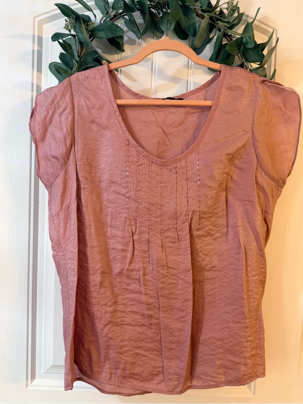 💫4/$25 • Reitmans Blush Pleated Scoop Neck Top